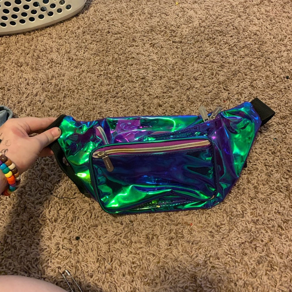 Multicolored fanny pack